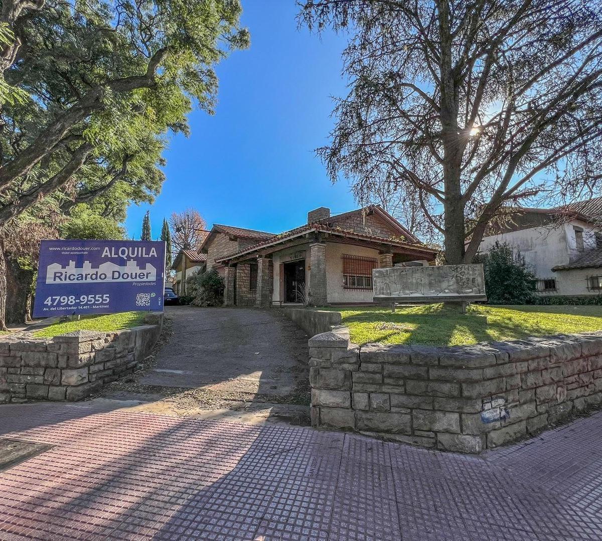 Av. del Libertador al 15800, San Isidro