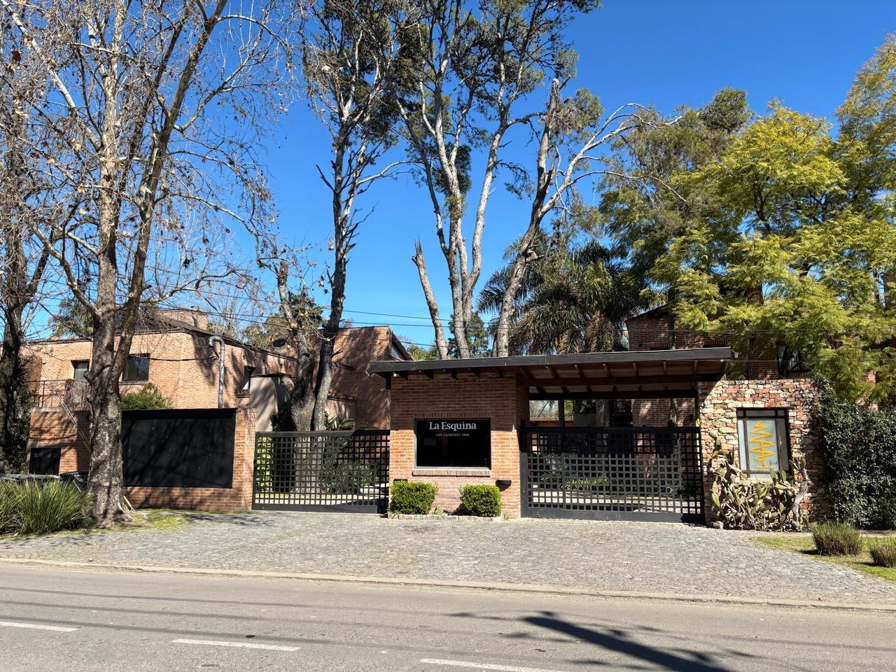 Condominio La Esquina, Manuel Alberti